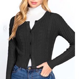 WOMEN'S ESSENTIAL LONG SLEEVE CABLE SWEATER CARDIGAN
